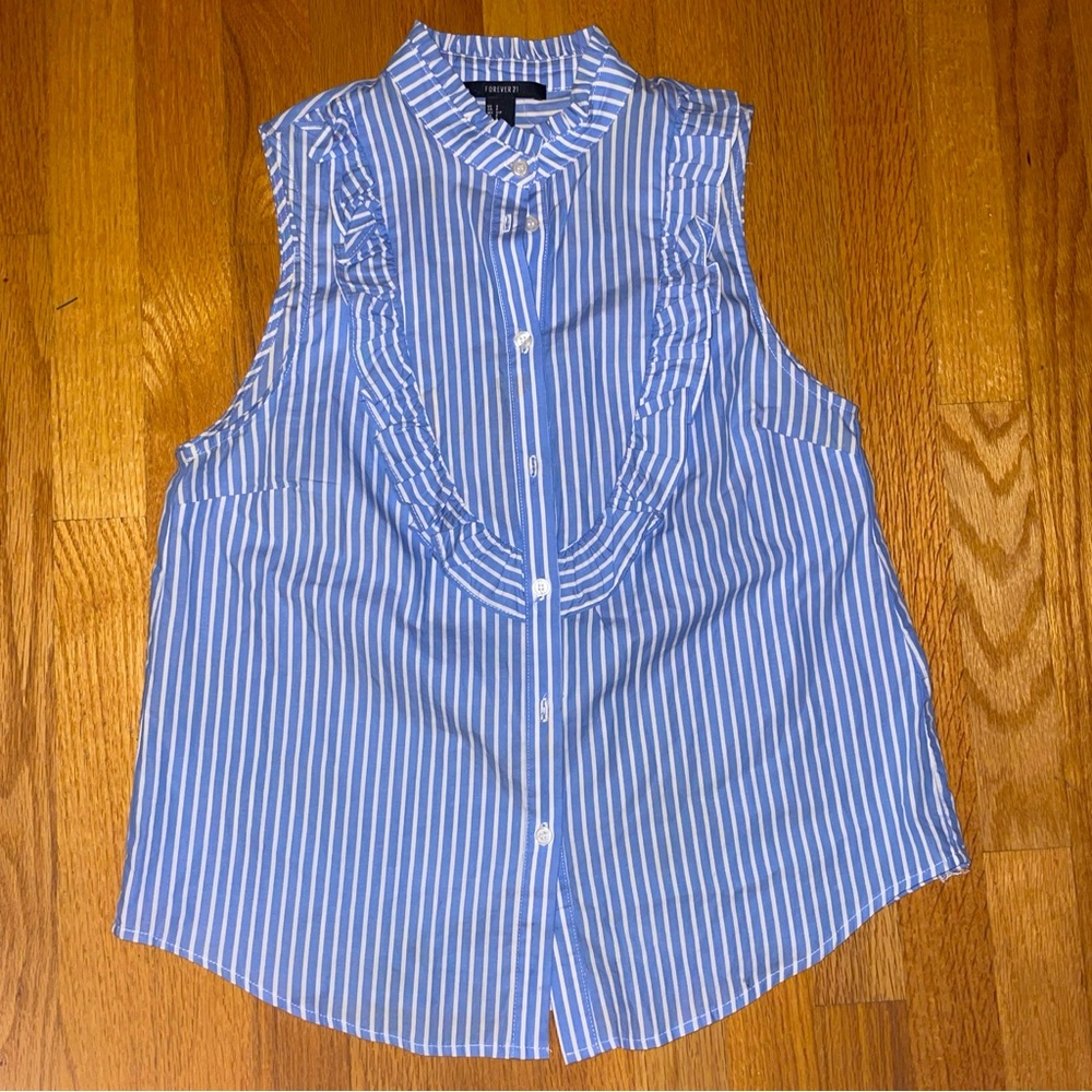Forever 21 Women’s Size Small Blue Ruffle Tank Top